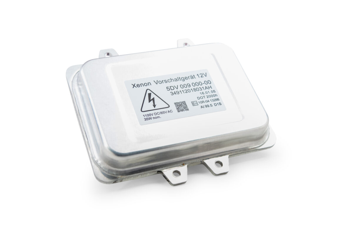 Replacement Ballast for Kenworth T680 with Original Equipment Xenon Headlights Deep Space Lighting